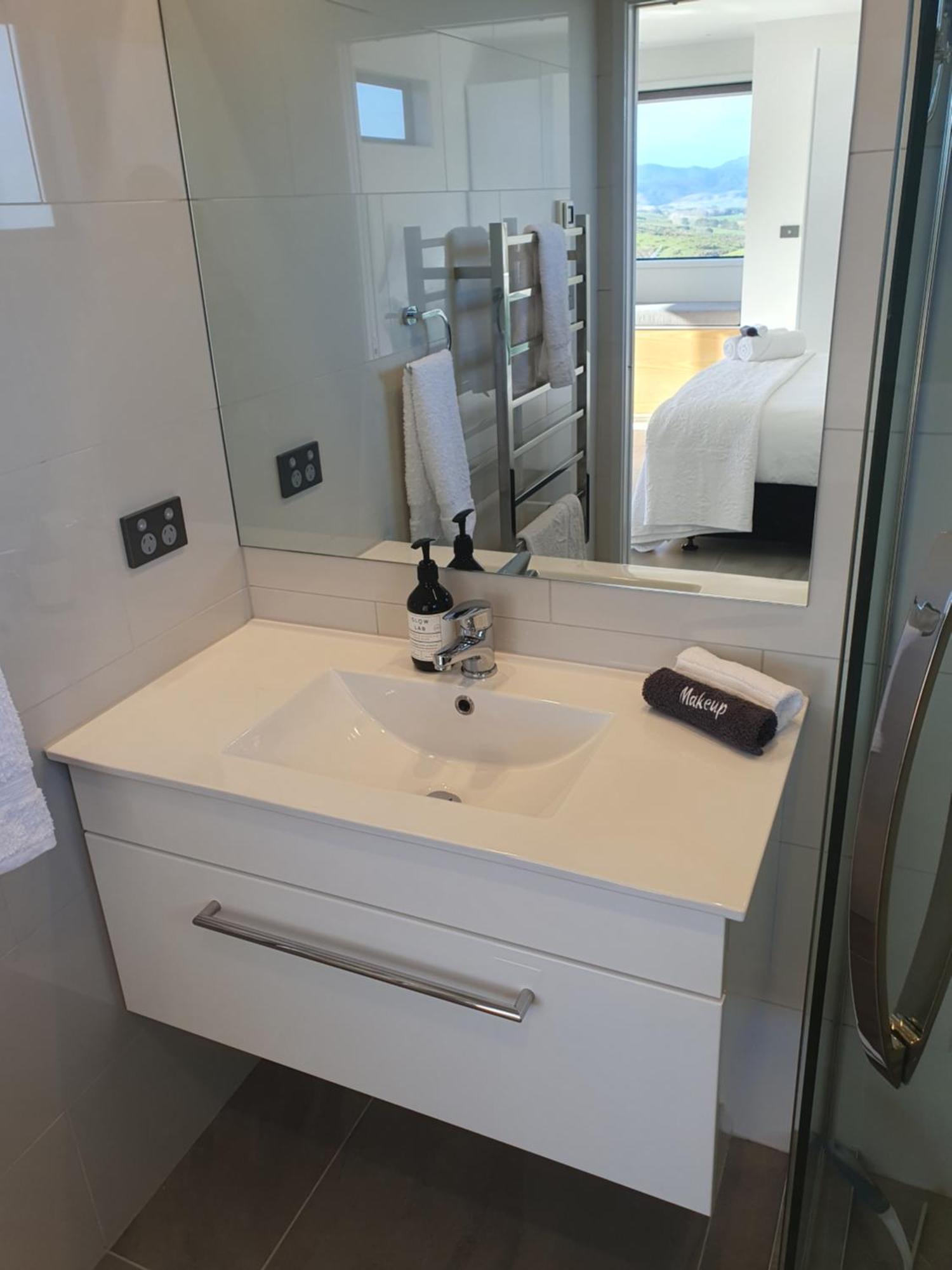 Vineyard Vacation Hotel Mangawhai Bagian luar foto